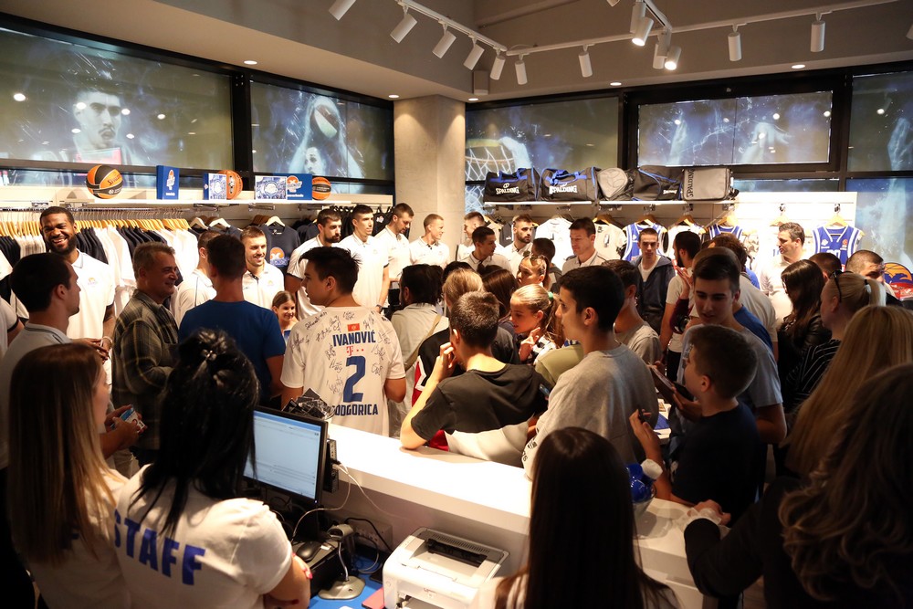 Fan Shop